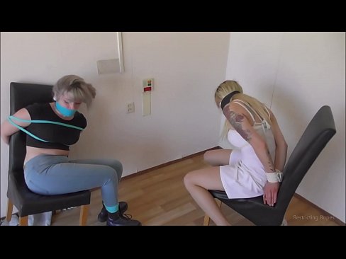 ❤️ Addiktoitunut / sidottu ja suukapulalla / neito hädässä Anaaliporno at us