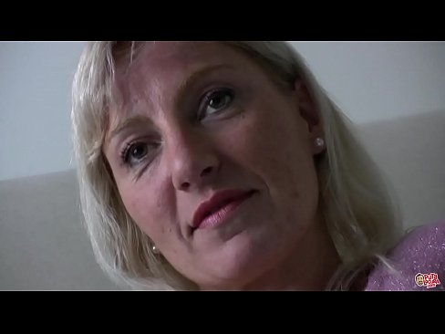 ❤️ Äiti jota me kaikki nussimme ... Lady, käyttäydy kunnolla! Anaaliporno at us